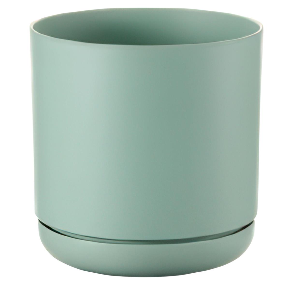 Country Garden Resin Planter