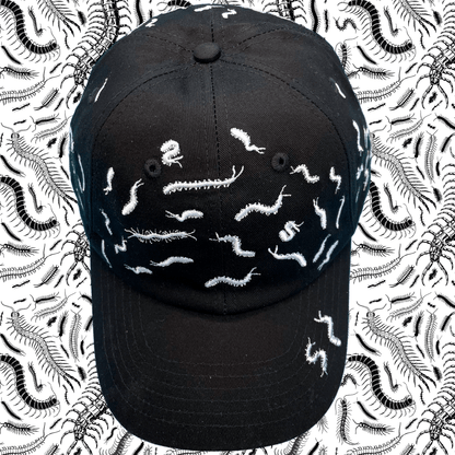 67 Centipede Hat: Black/White