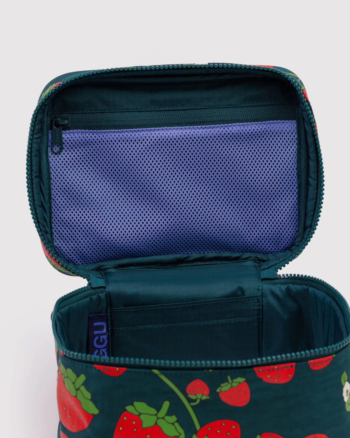 BAGGU Large Cosmetic Case - Strawberry Blossom
