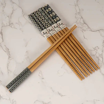 Plum blossom pattern bamboo chopsticks detail - PABOOM