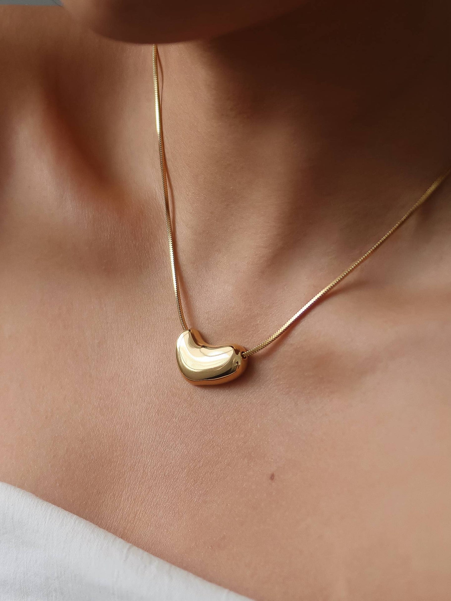 Louis Puffy Heart Necklace