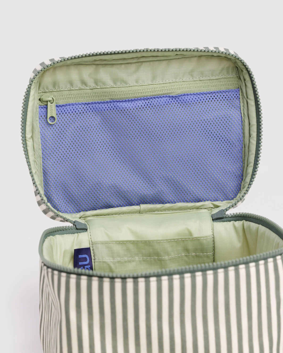 BAGGU Large Cosmetic Case