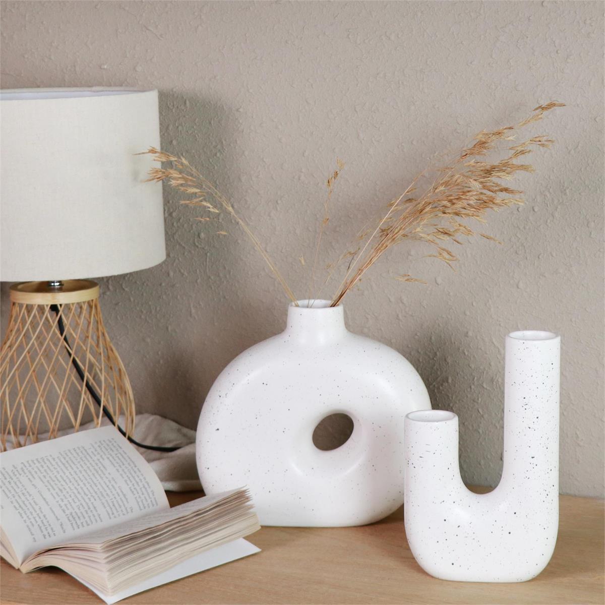 U-Shaped Double Bud Vase