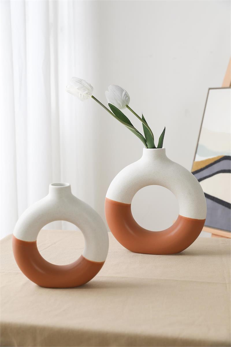 2-Tone Donut Vase