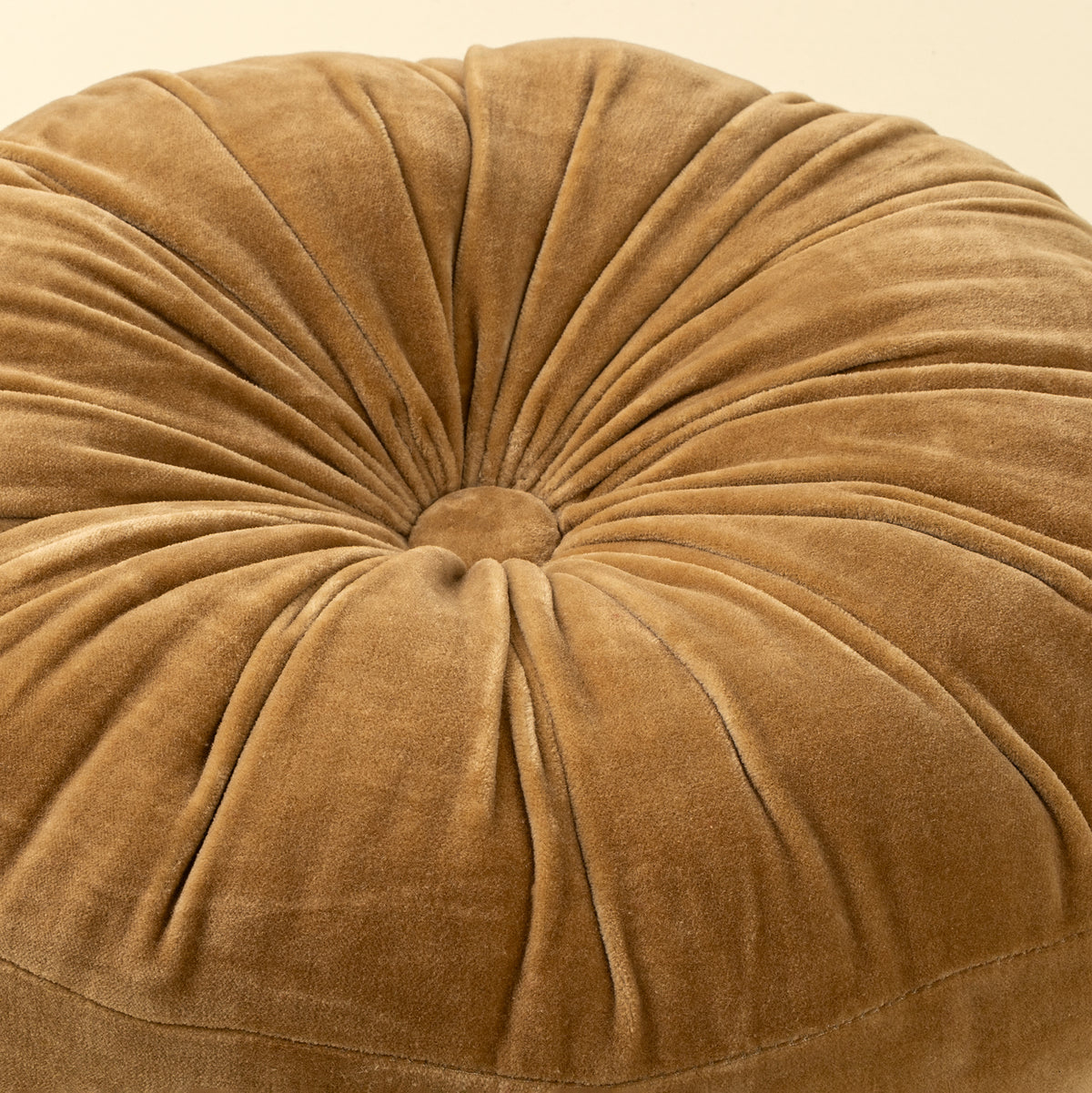 Velvet Tuft Round Cushion - Gold