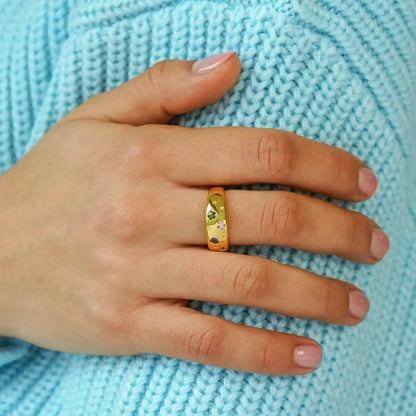 Jewelled Dreams Chunky Ring Gold Medium