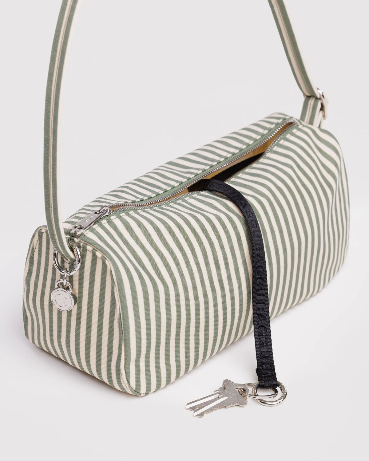 BAGGU Nylon Loaf Bag