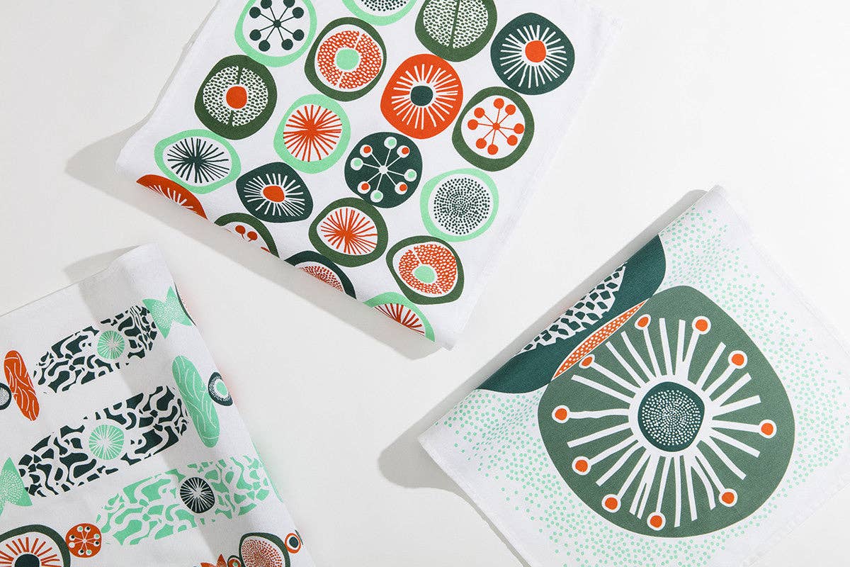 Retro Dot tea towel pattern close-up detail - PABOOM