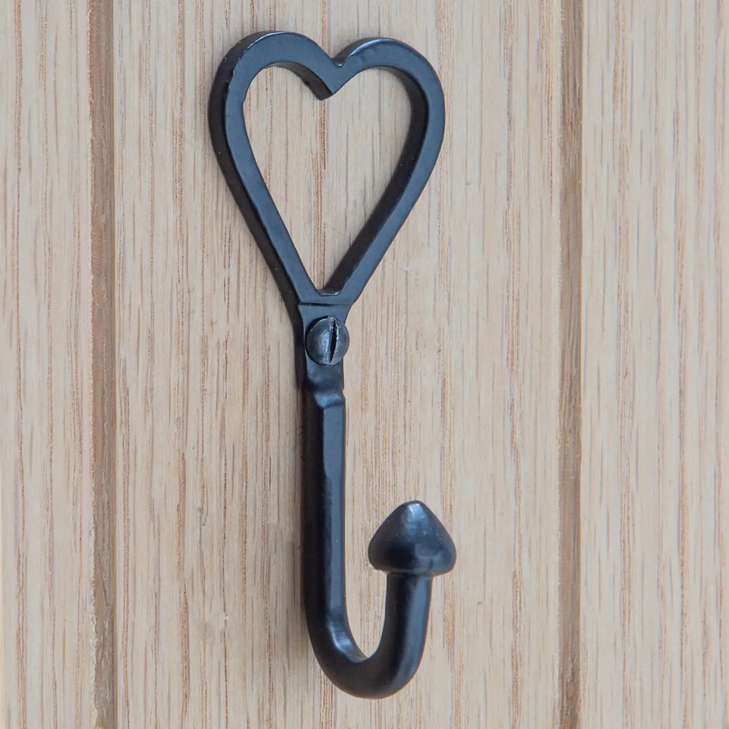 Single Heart Hook