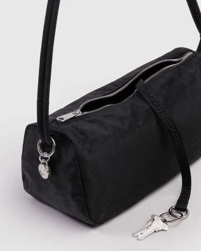 BAGGU Nylon Loaf Bag Black side profile - PABOOM