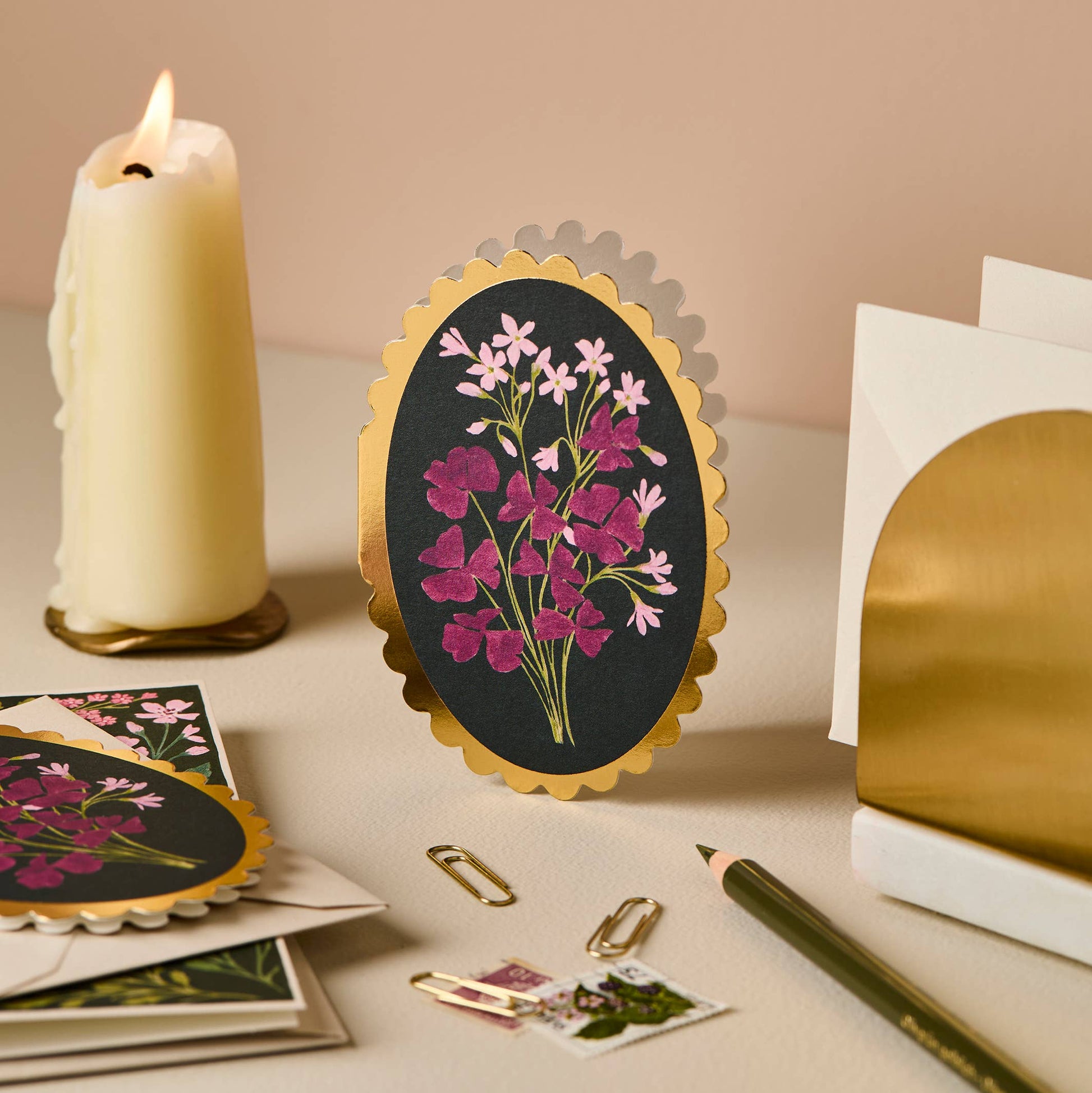 Oxalis mini card paired with its pale grey envelope