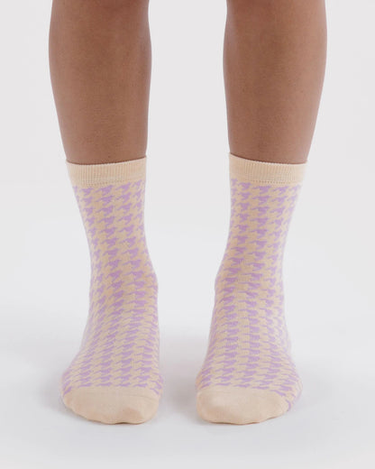 BAGGU Crew Sock - Pink Houndstooth