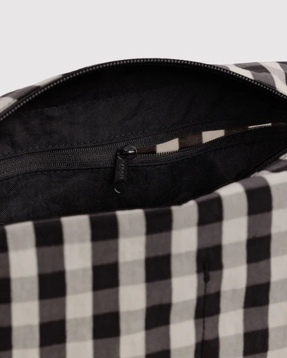 BAGGU Dopp Kit Black and Cream Gingham zipper pull close-up - PABOOM