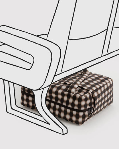 BAGGU Small Cloud Carry-On - Blurred Gingham Brown