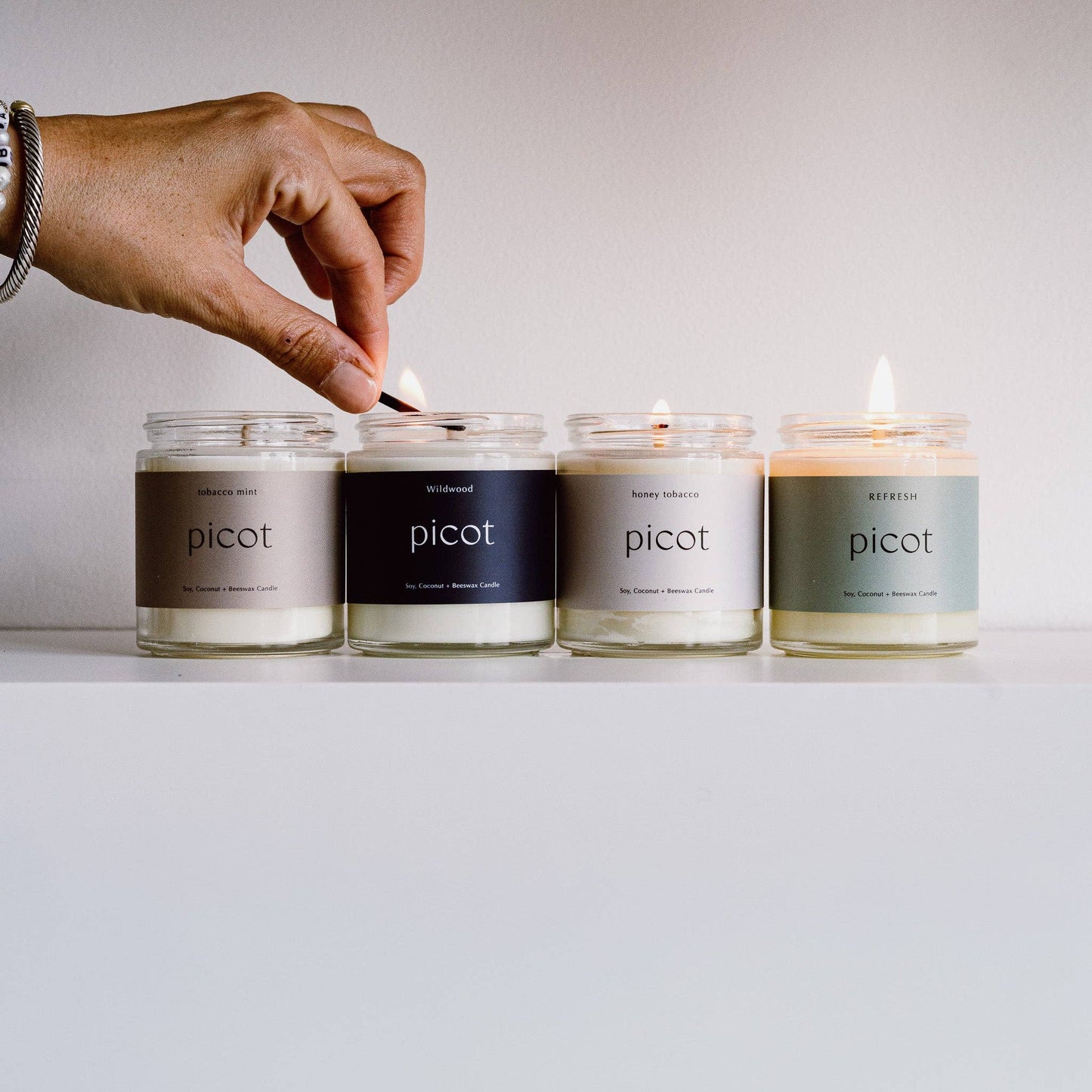 Picot 4oz Candle - Honey Tobacco