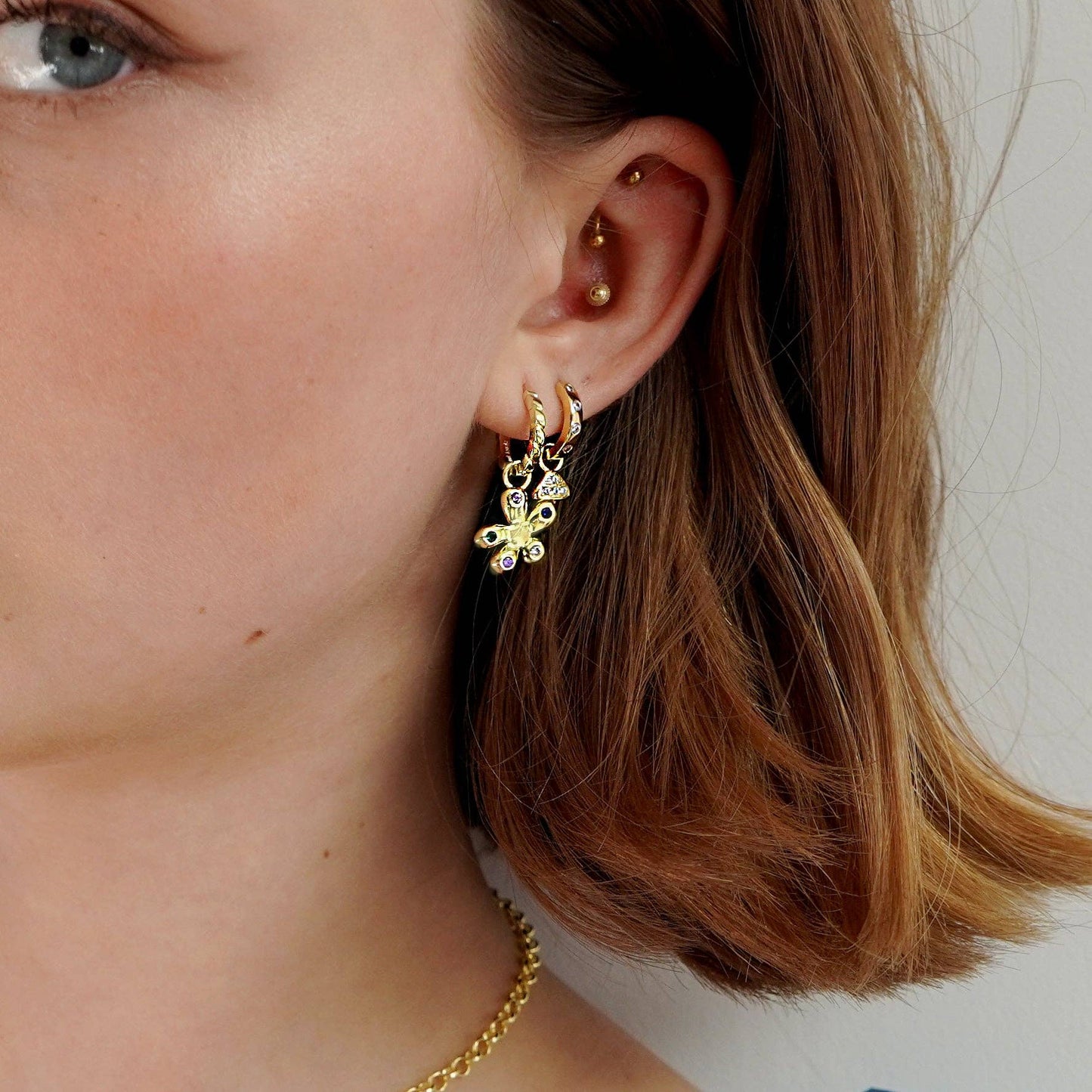 Wildflower Charm Twisted Hoop Earrings - Gold