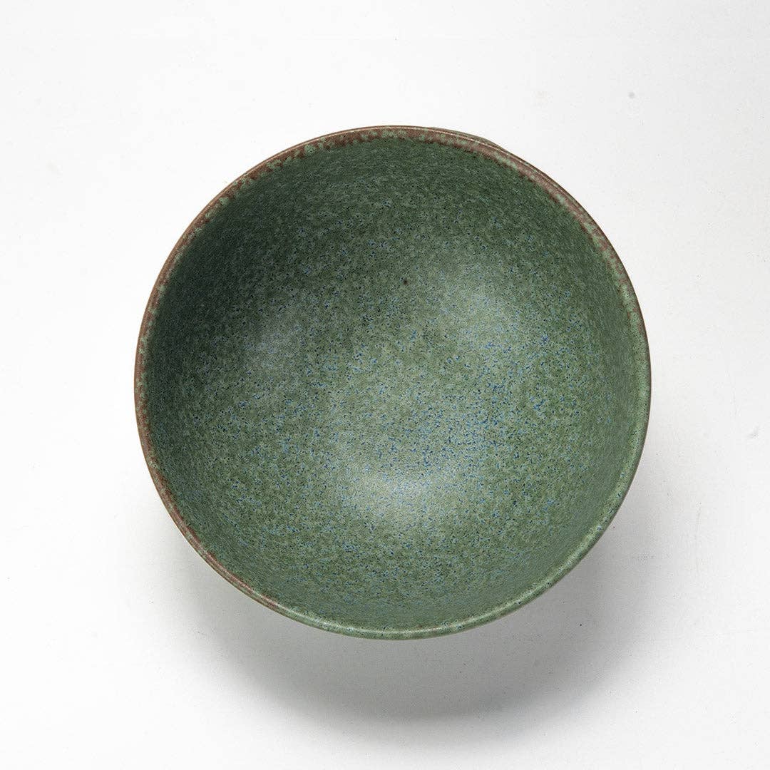 Nature Green rice bowl shown from a side profile