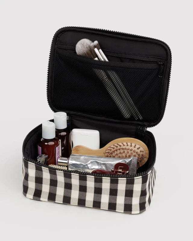 BAGGU Small Cosmetic Case Black and Cream Gingham interior lining detail - PABOOM