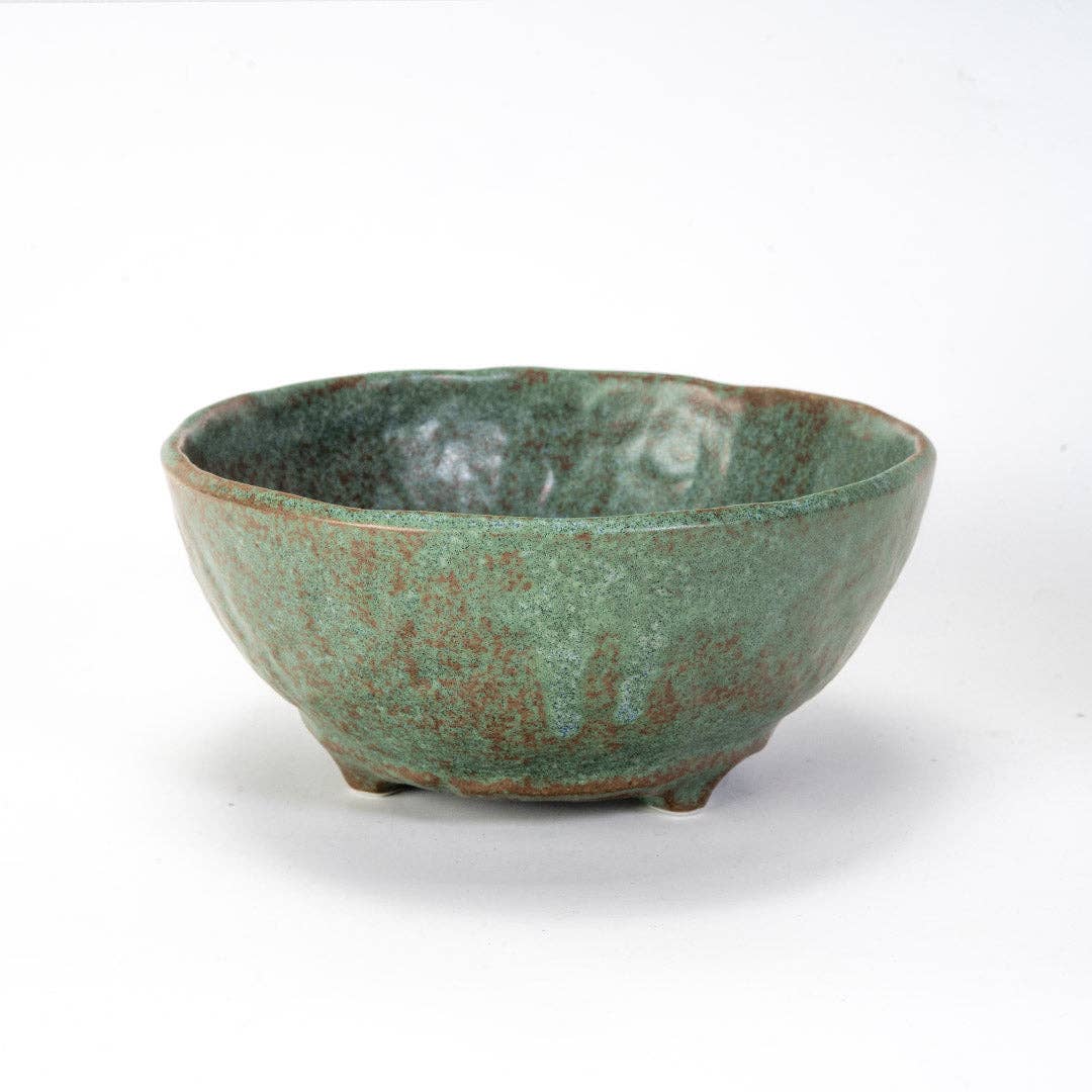 Nature Green tripod bowl glaze detail - PABOOM