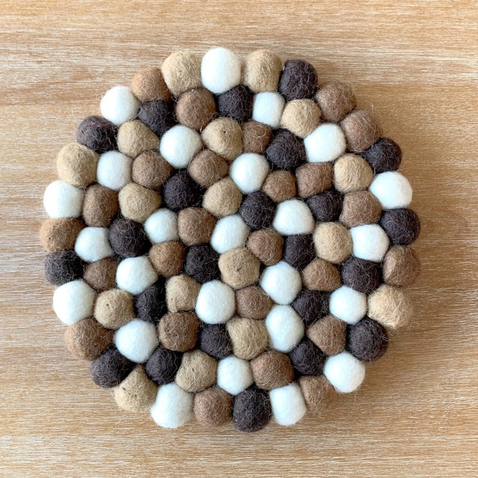 Felted Ball Trivet Brown/Ivory