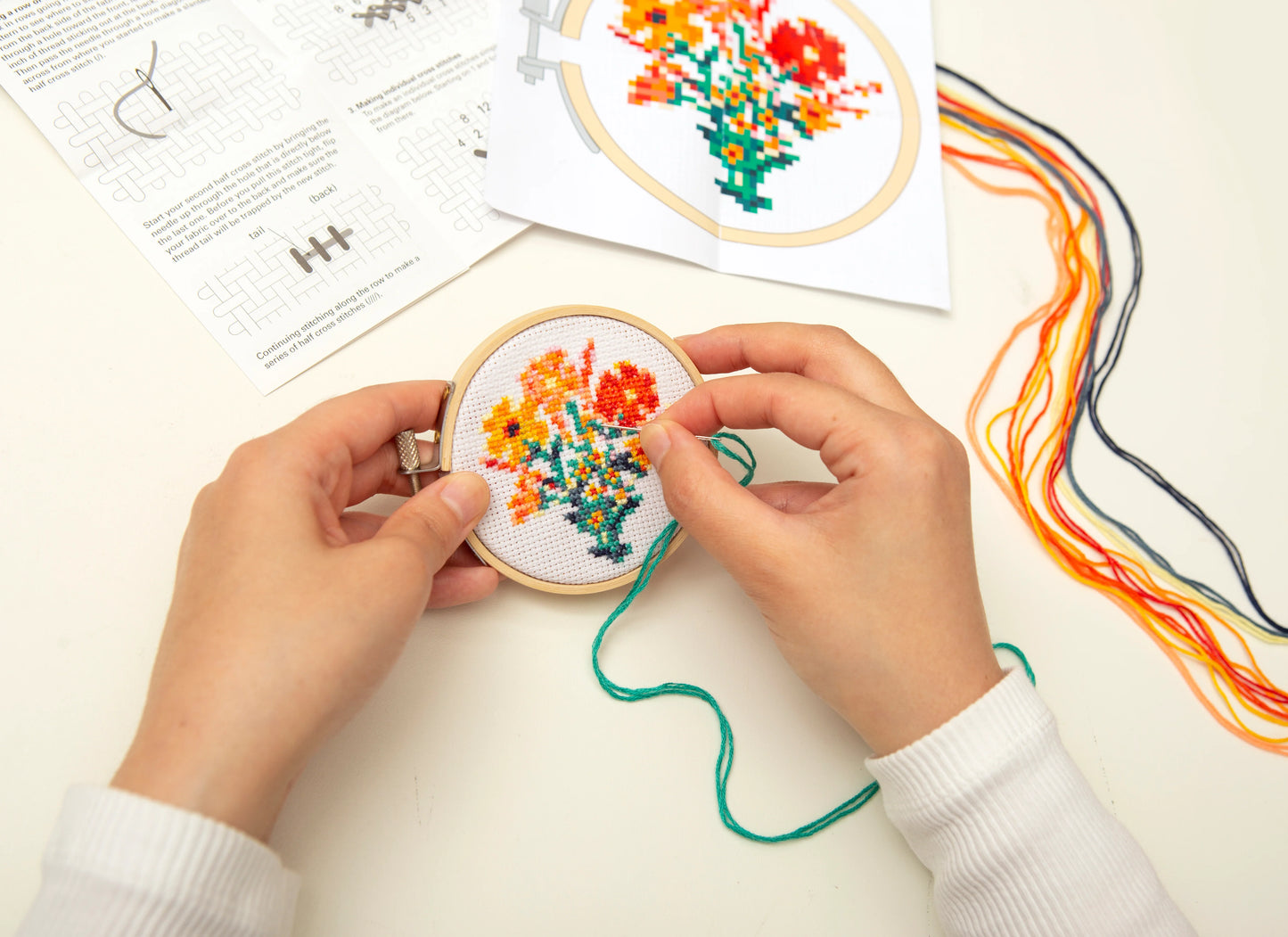 Mini Embroidery Kit Flowers