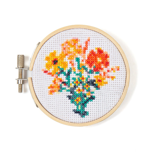 Mini Embroidery Kit Flowers