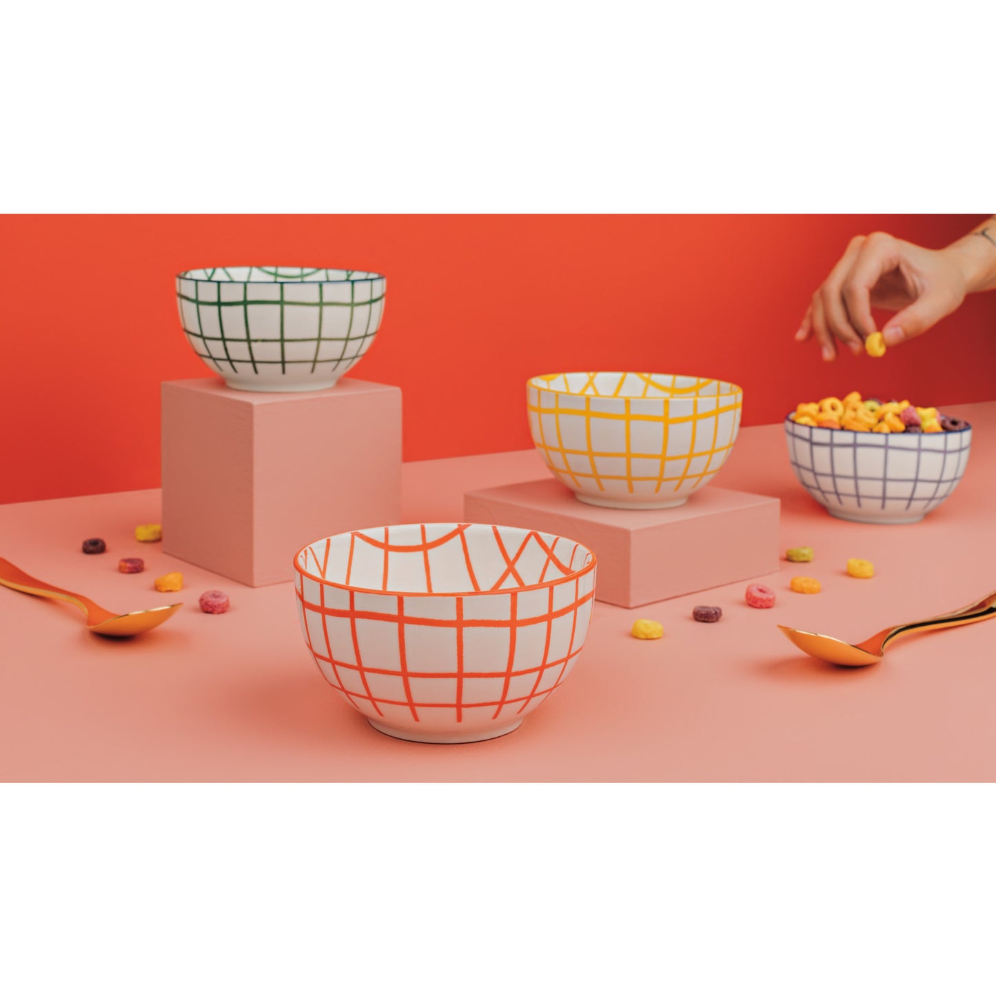 Wobbly Check Bowls