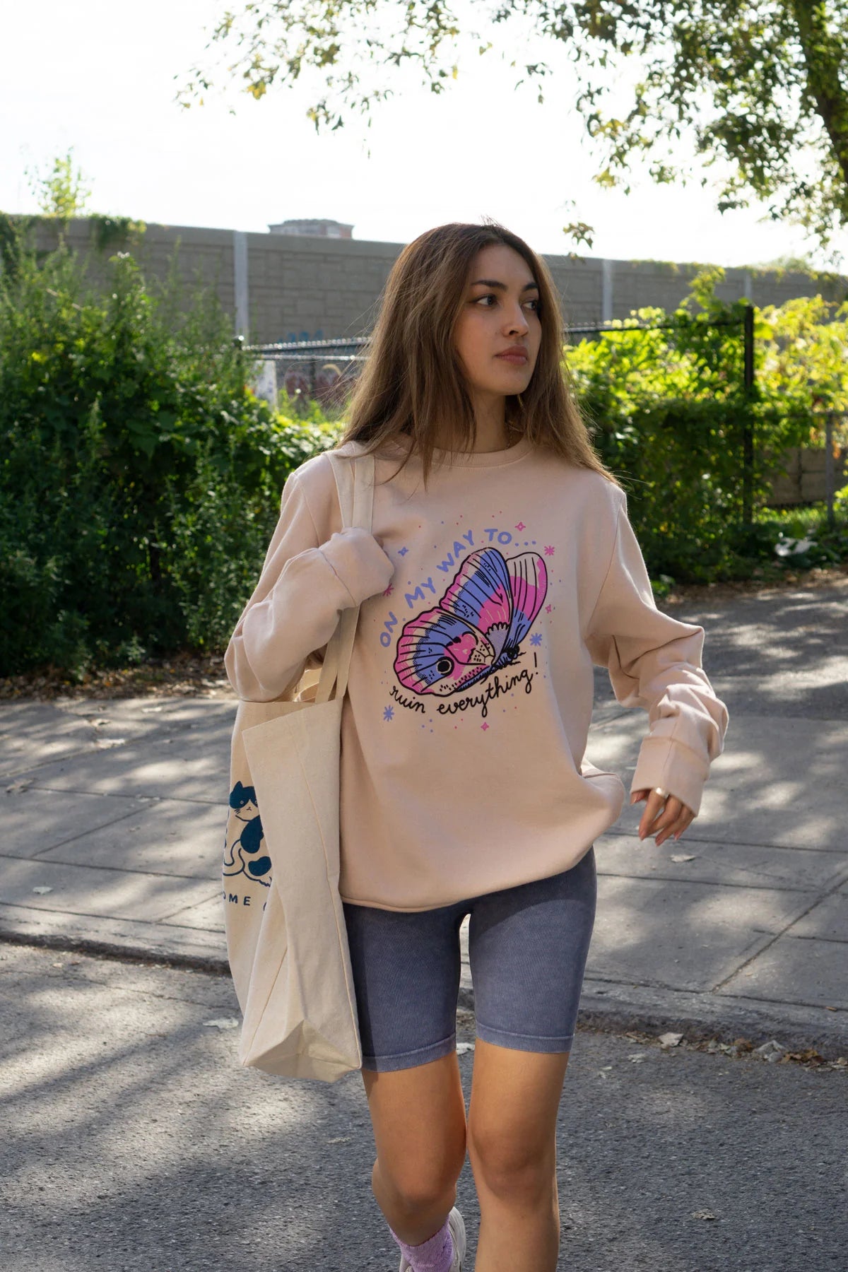 Ruin Butterfly Sweatshirt Pink Salt