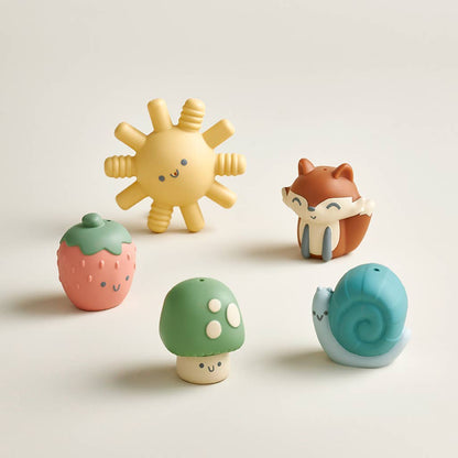 Itzy Bitzy Puppets™ - Bath + Storytelling Toys - Itzy Friends
