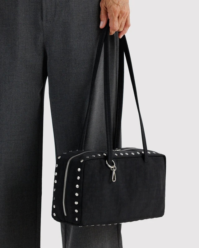 BAGGU Nylon Bowler Bag Studs strap and hardware detail - PABOOM