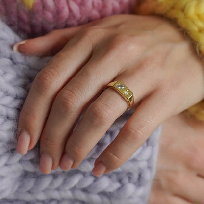 Celestial Bar Adjustable Signet Ring Gold