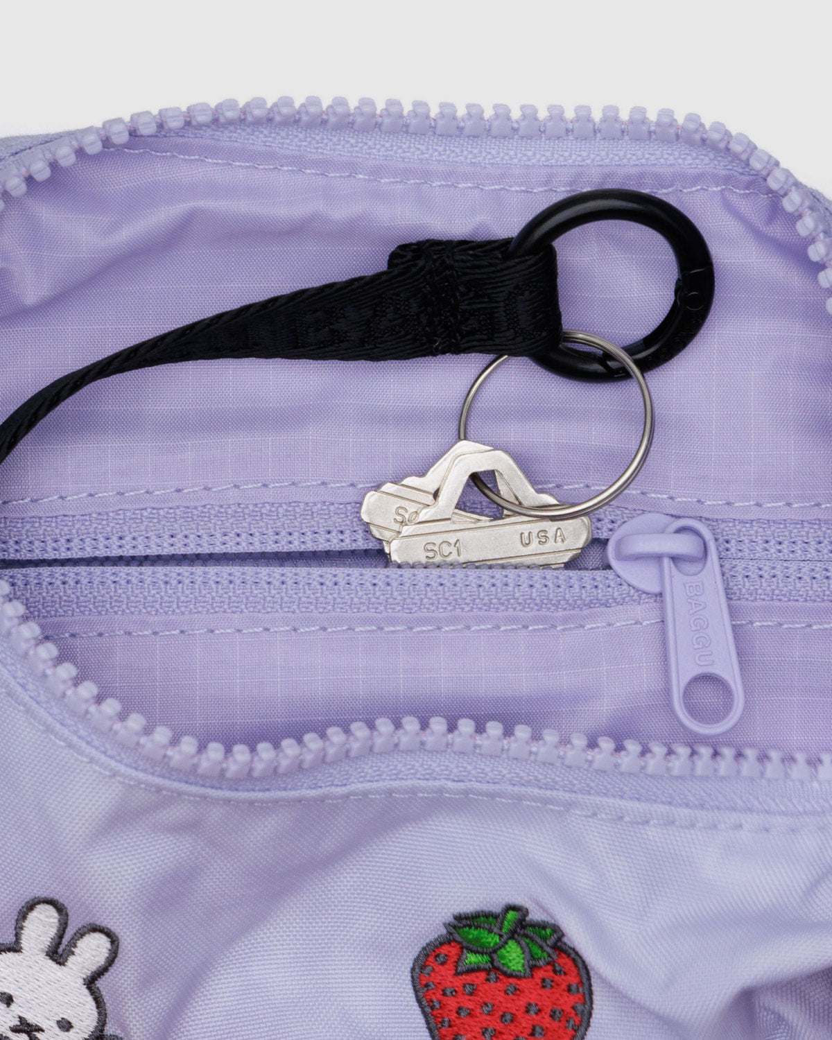 BAGGU Small Nylon Crescent Bag - Embroidered Miffy