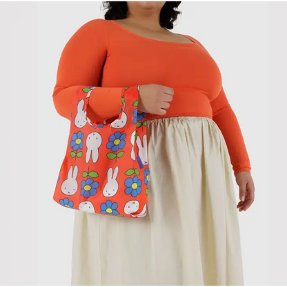 Miffy and flower baby bag worn on the arm - PABOOM