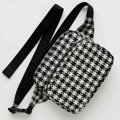 BAGGU Fanny Pack - Black & White