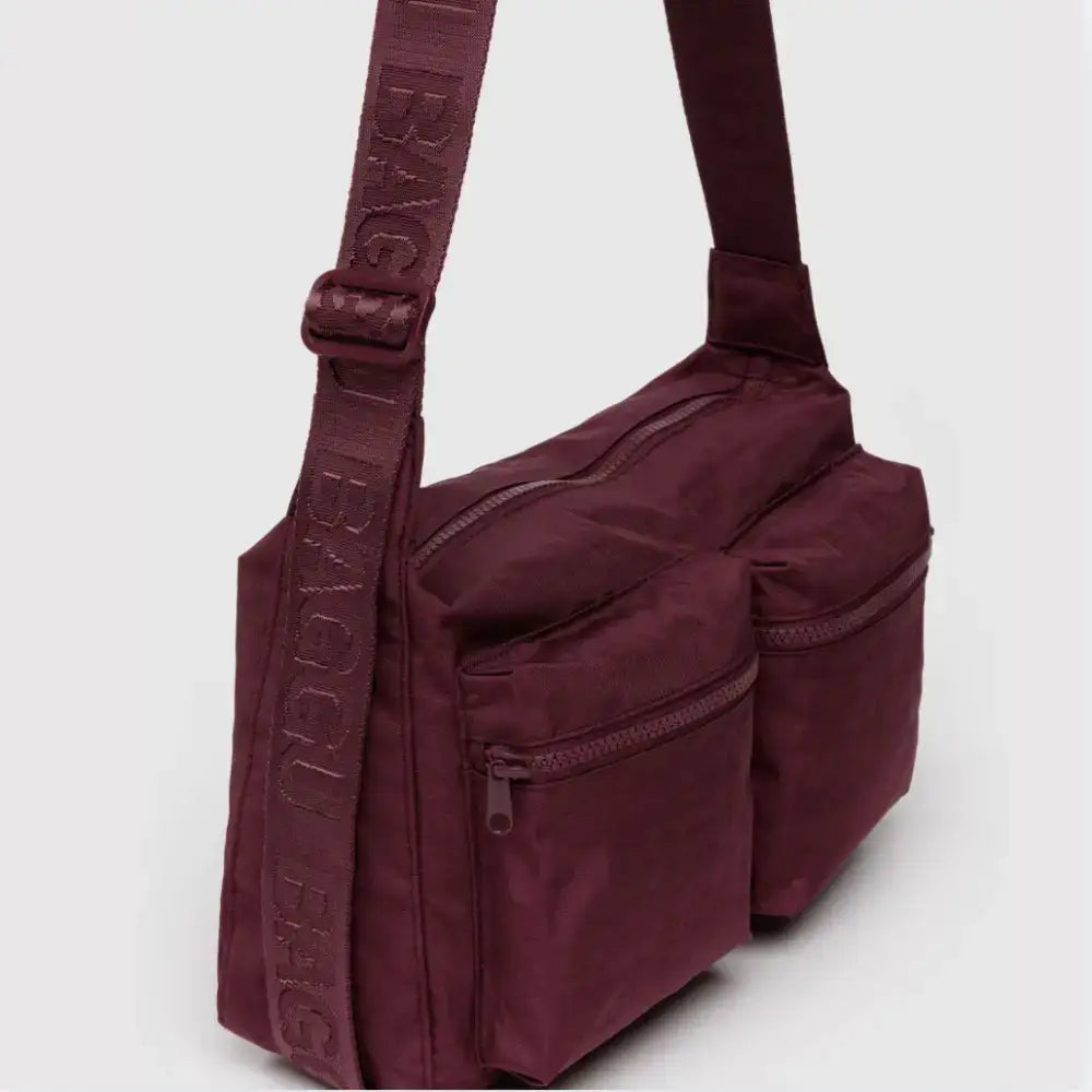 BAGGU - Medium Cargo Crossbody Mahogany