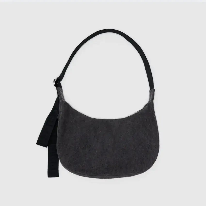 BAGGU - Medium Crescent Bag Washed Black Denim