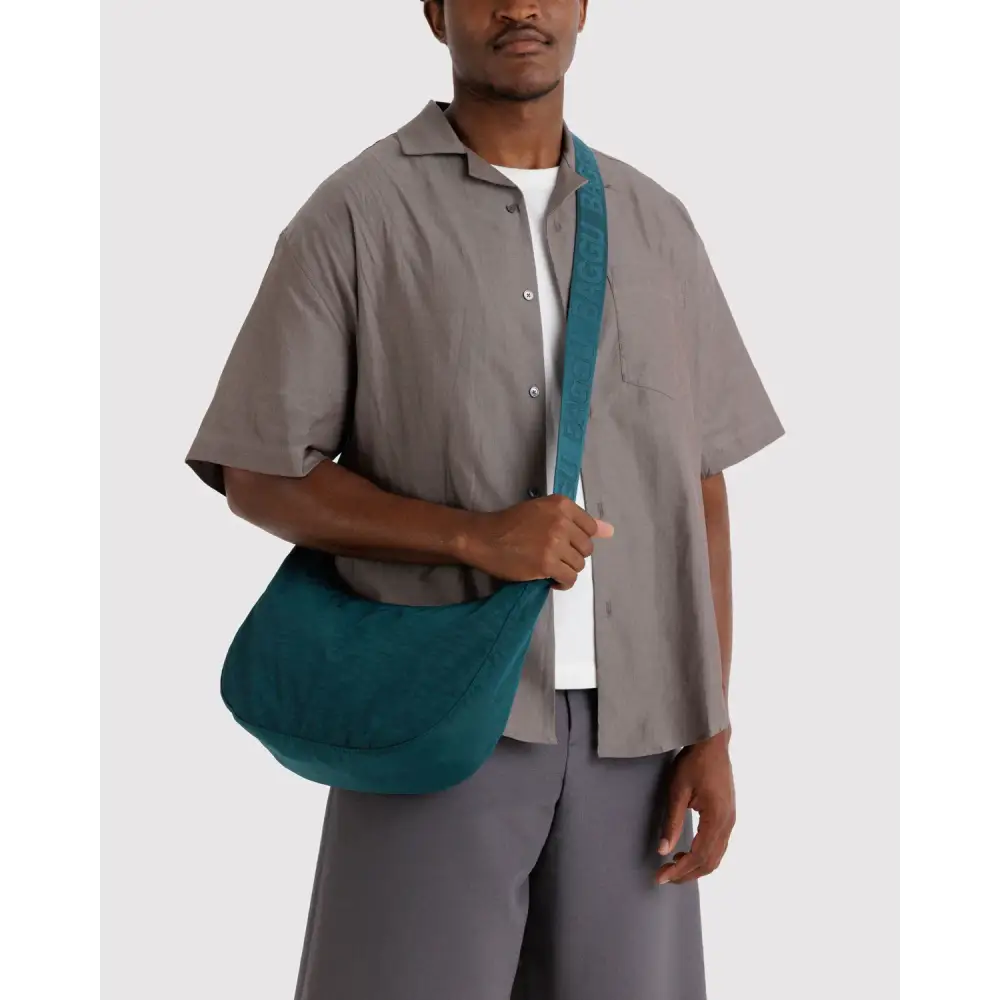 BAGGU - Medium Nylon Crescent Bag Deep Sea