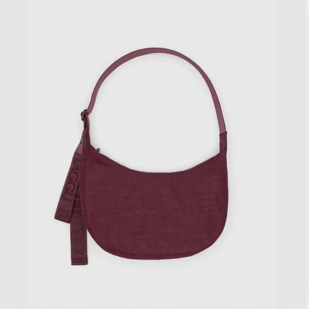 BAGGU - Medium Nylon Crescent Bag Mahogany