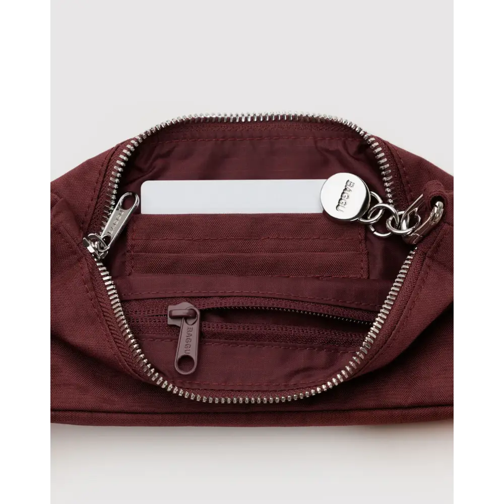 BAGGU Nylon Pochette - Mahogony