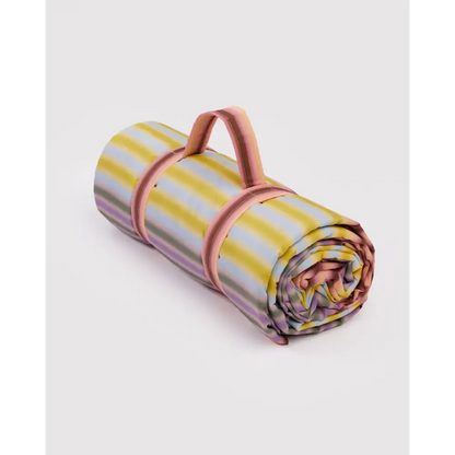 BAGGU Puffy Picnic Blanket - Penguin