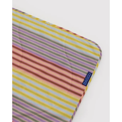 BAGGU Puffy Picnic Blanket - Penguin