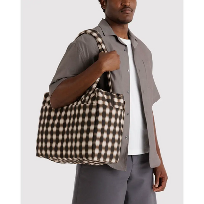 BAGGU Small Cloud Carry-On - Blurred Gingham Brown