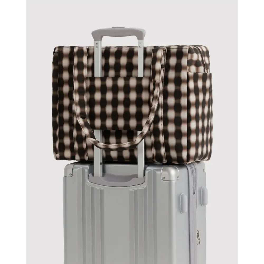 BAGGU Small Cloud Carry-On - Blurred Gingham Brown