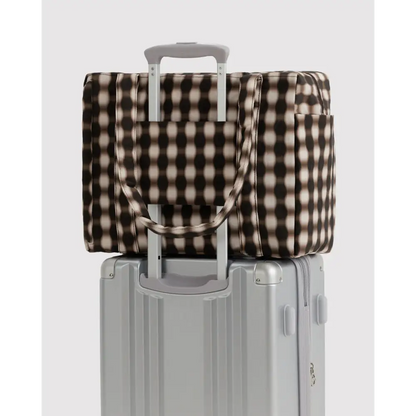 BAGGU Small Cloud Carry-On - Blurred Gingham Brown