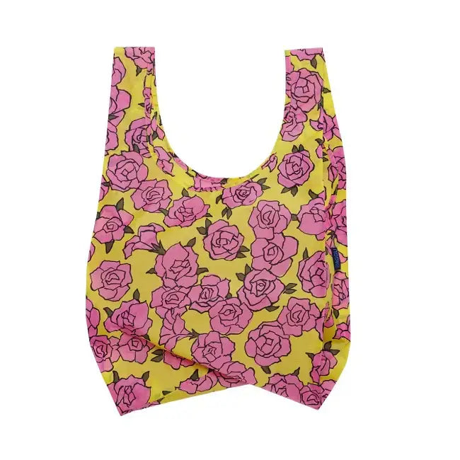 BAGGU bag featuring a collection of pink roses - PABOOM