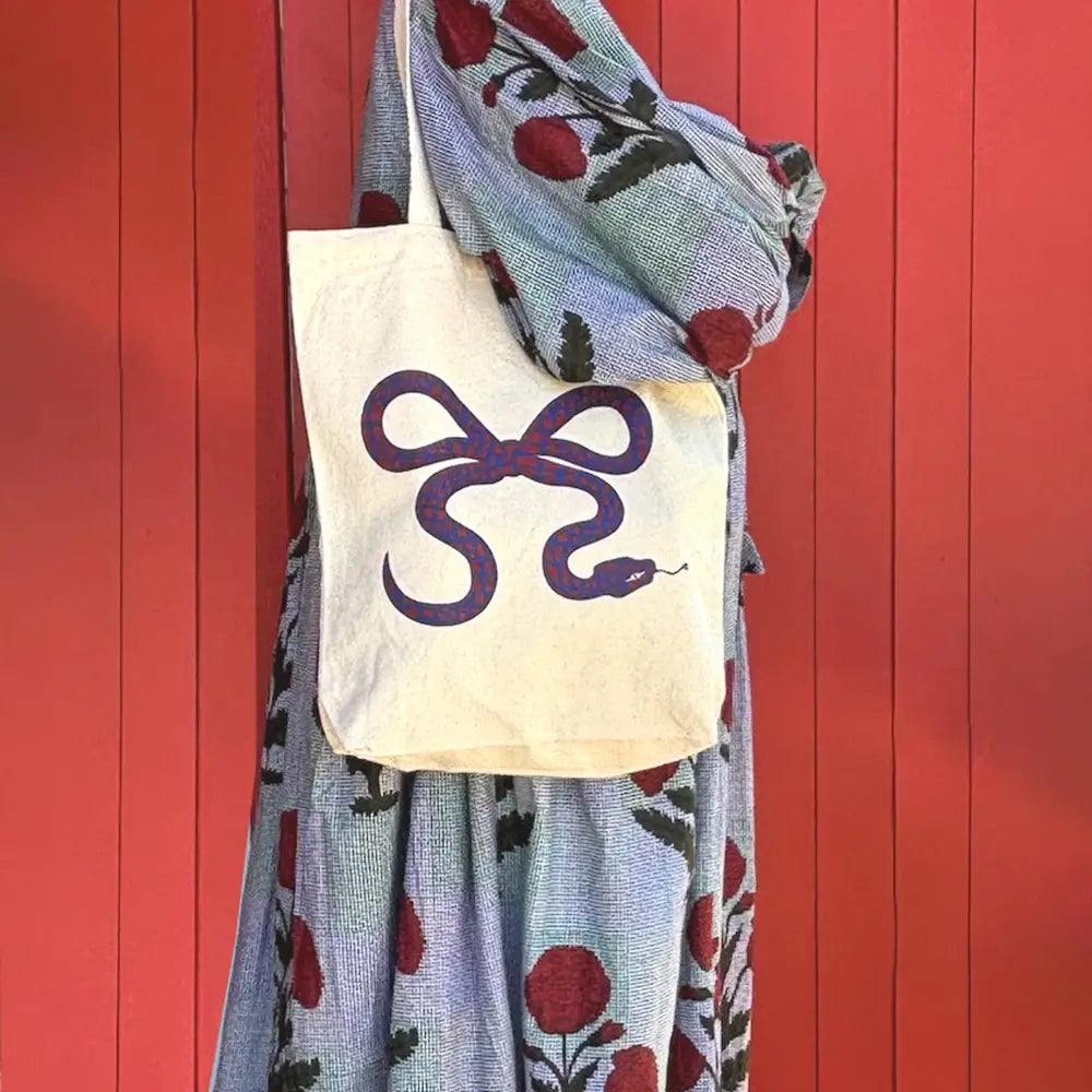 Banquet Workshop - Snake Bow Tote Bag