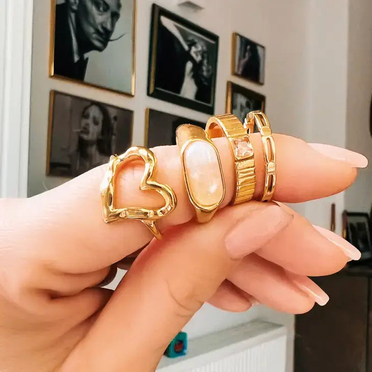 Gold Minimalist Ring with Cubes - PABOOM