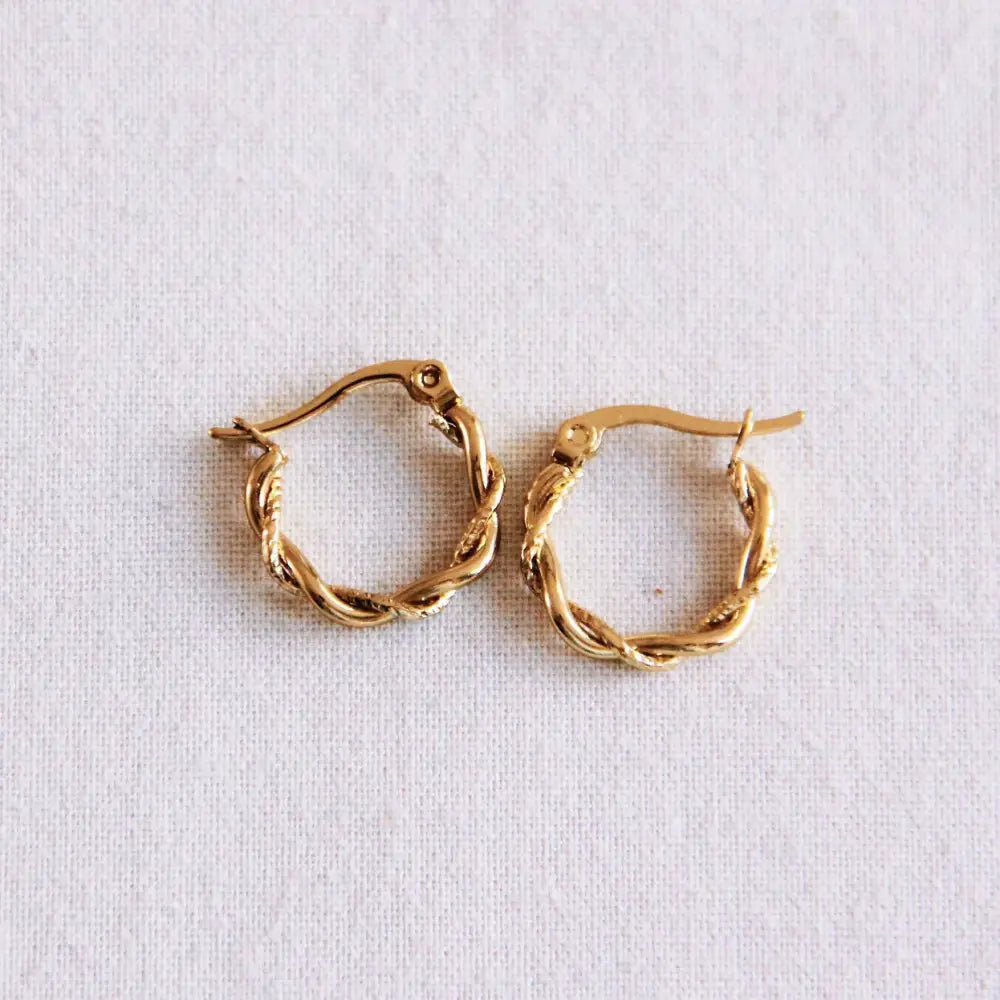 Stainless steel hoop 15mm 'twisted' - gold - PABOOM