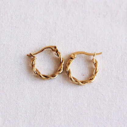 Stainless steel hoop 15mm 'twisted' - gold - PABOOM