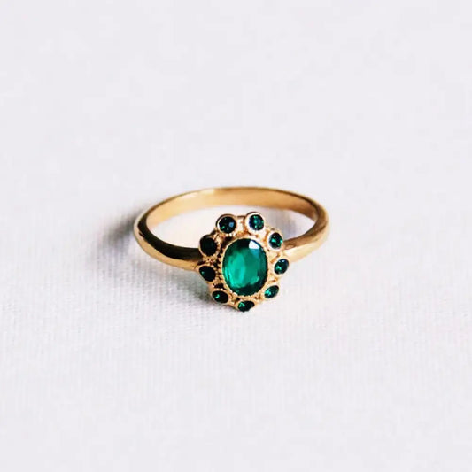 Vintage Gold Ring with Green Stone - PABOOM